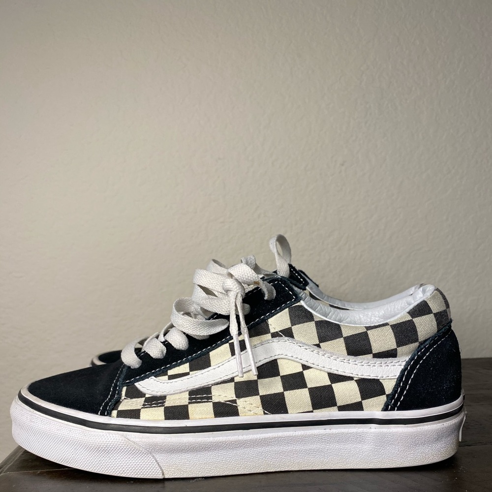 vans primary check old school black &’ white .